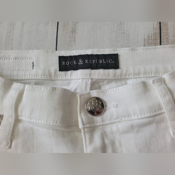 Rock & Republic shorts - Picture 2 of 5